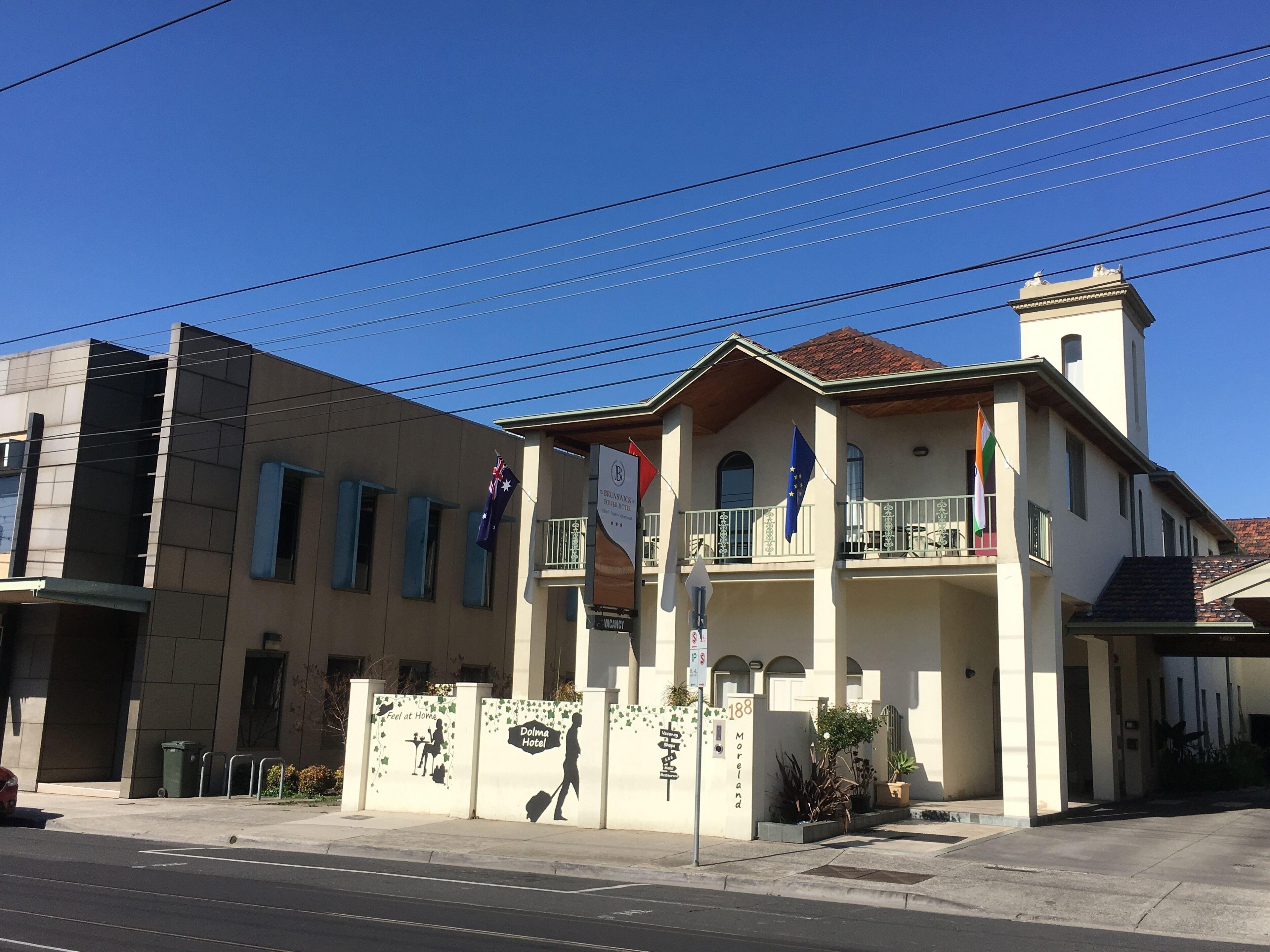 Brunswick Tower Hotel — Photos 1